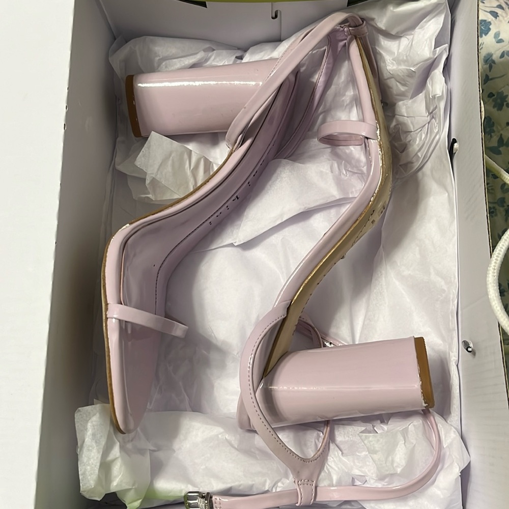 Gianni Bini Lavender Heels